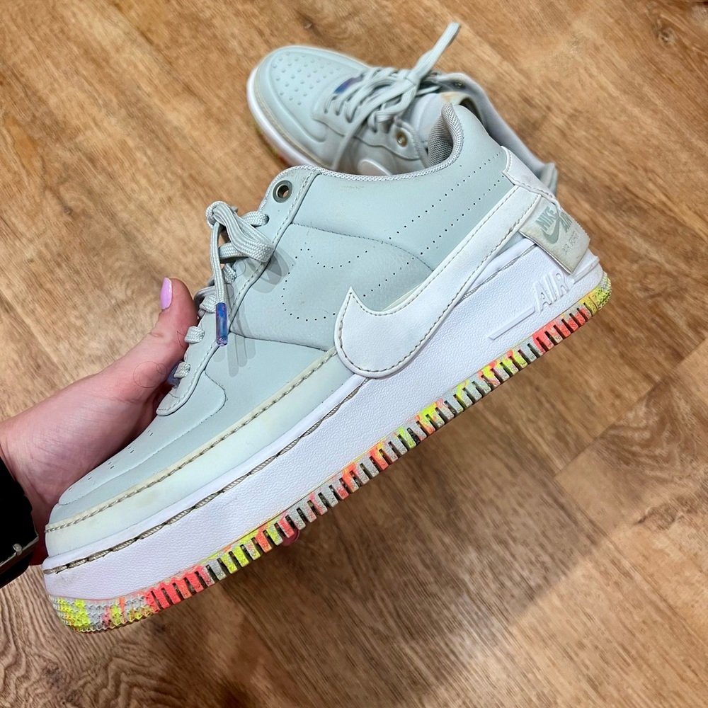 Platform Air Force Ones